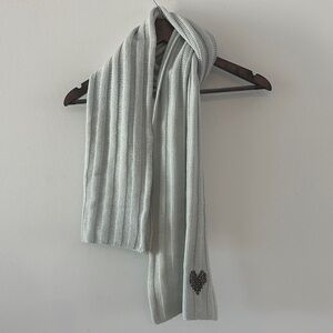 Brooklyn Cloth Light Gray Knit Scarf with Heart Accent